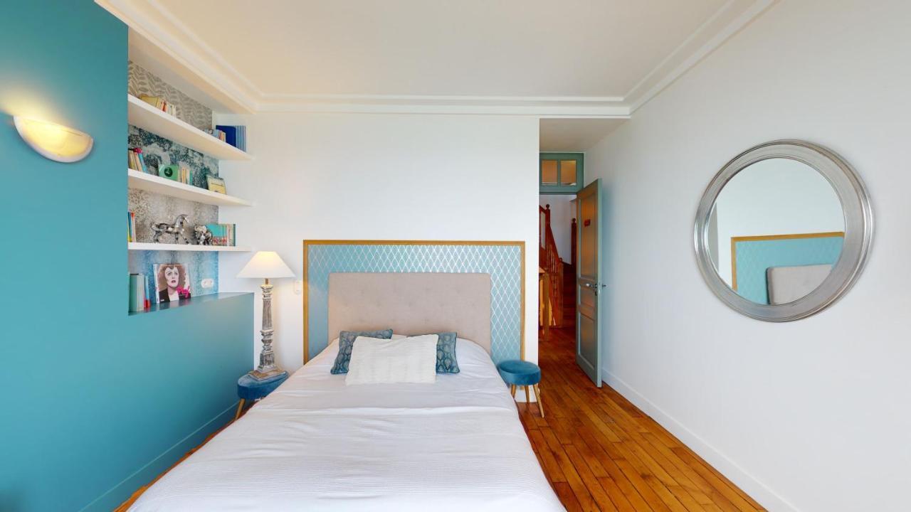 Casa de férias Les Roches Grises, Luxueuse Face Mer, 4etoiles, Et Jardin Panoramique, Societe La Clef Decamp *