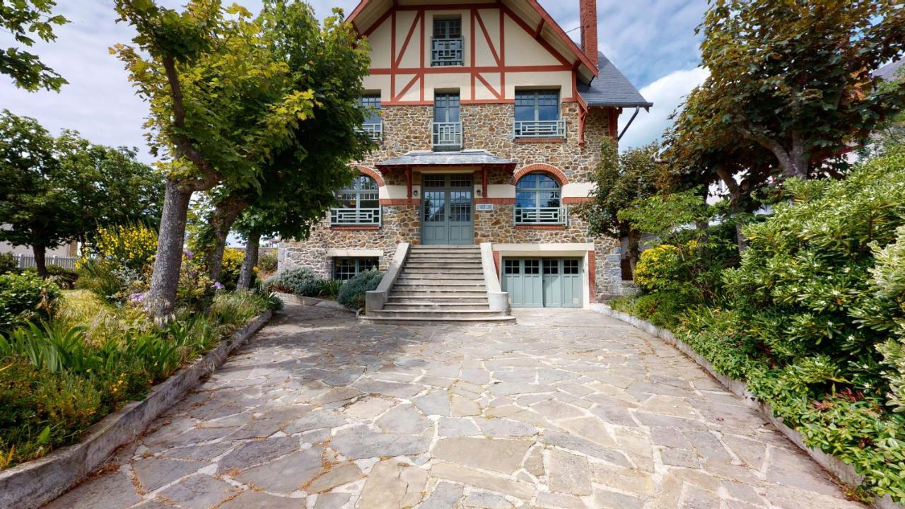 Les Roches Grises, Luxueuse Face Mer, 4étoiles, Et Jardin Panoramique, Société La Clef Decamp *